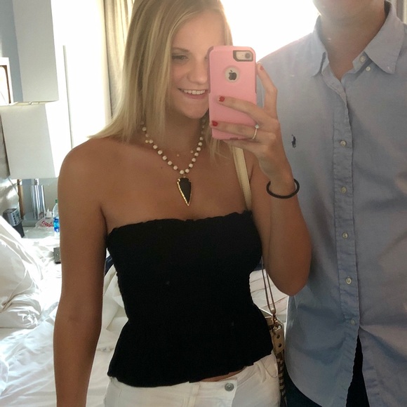 Arrow Pendant Necklace - Picture 5 of 6